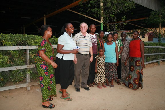 Fr_Benny_and_parishioners